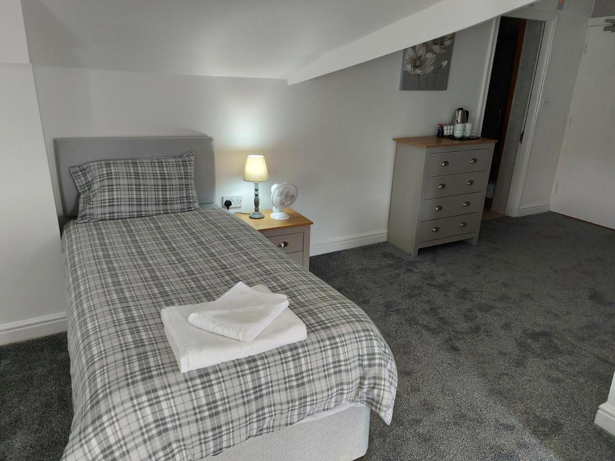Ambrose Hotel Barrow-in-Furness Esterno foto