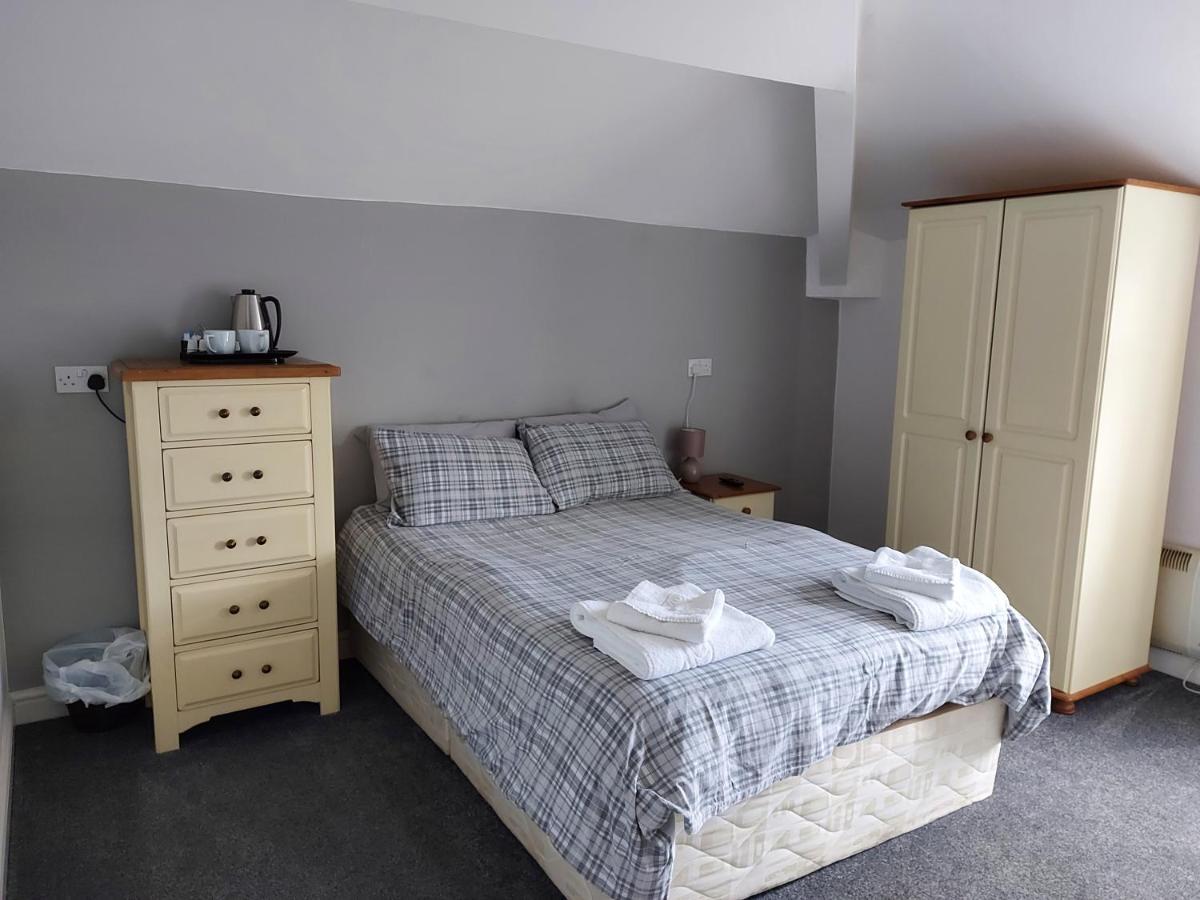 Ambrose Hotel Barrow-in-Furness Esterno foto